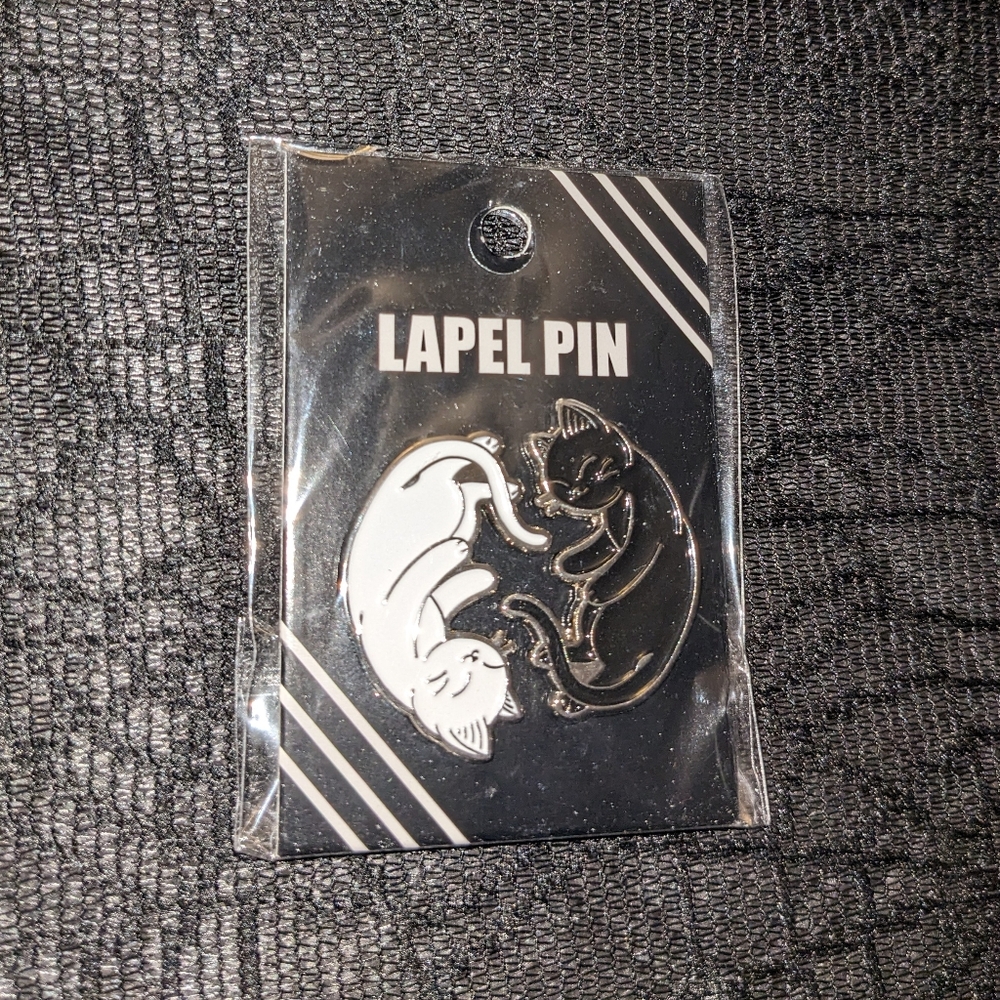 Ying-Yang Cats Enamel Pin Set